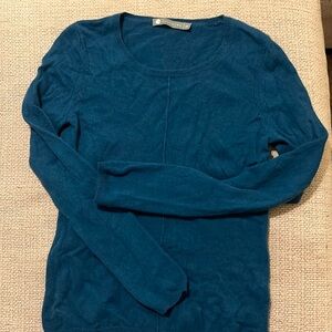InCashmere Blue 100% Cashmere Slim Crew Neck Pullover Sweater, Women's Size XS